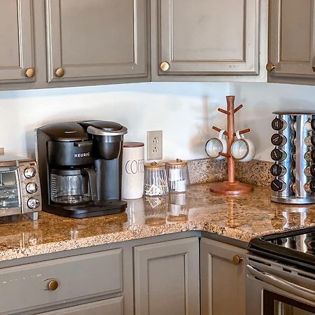 Remodeled Summit Condo At Snowshoe - Modern & Cozy Eksteriør bilde