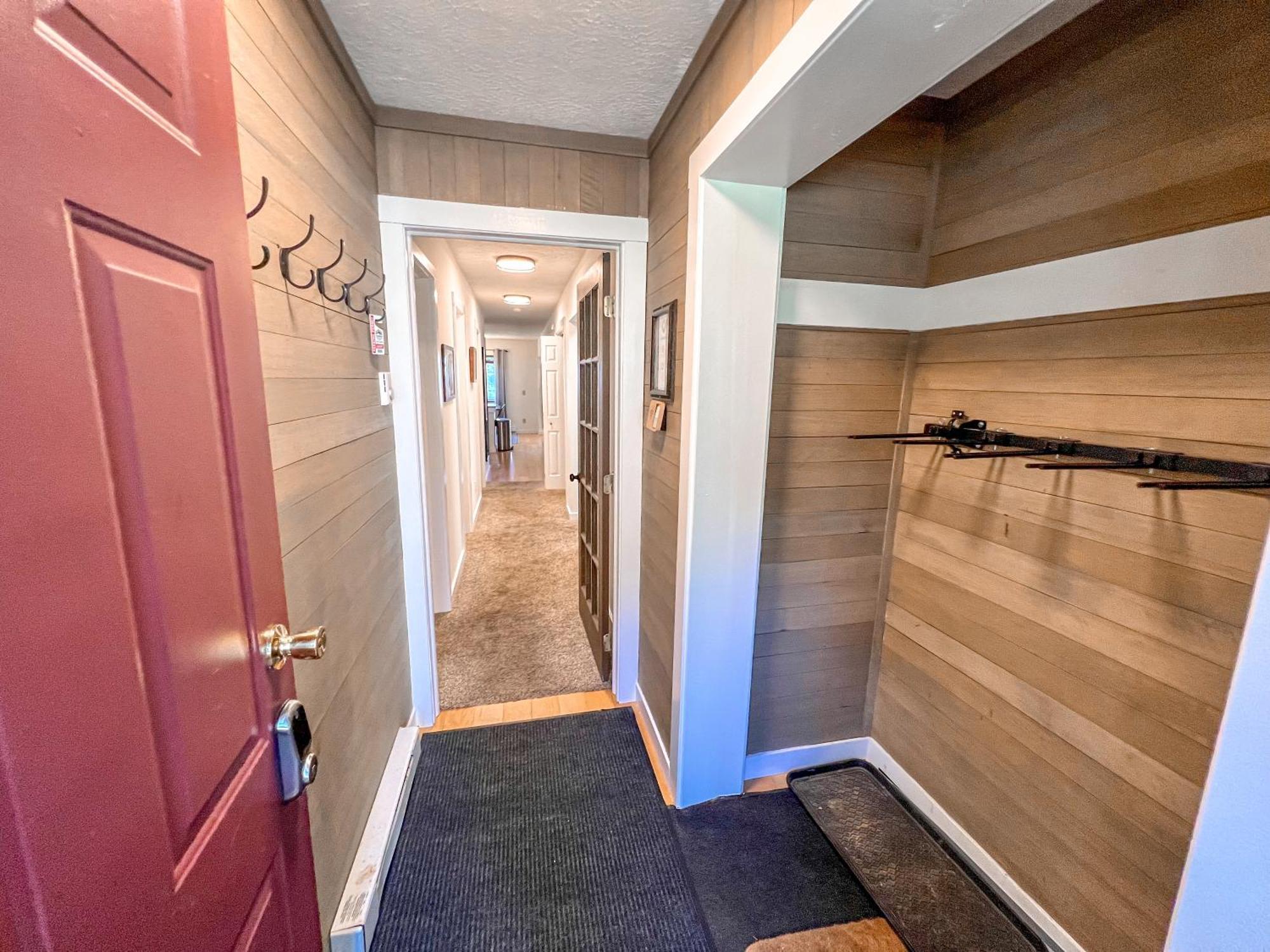 Remodeled Summit Condo At Snowshoe - Modern & Cozy Eksteriør bilde