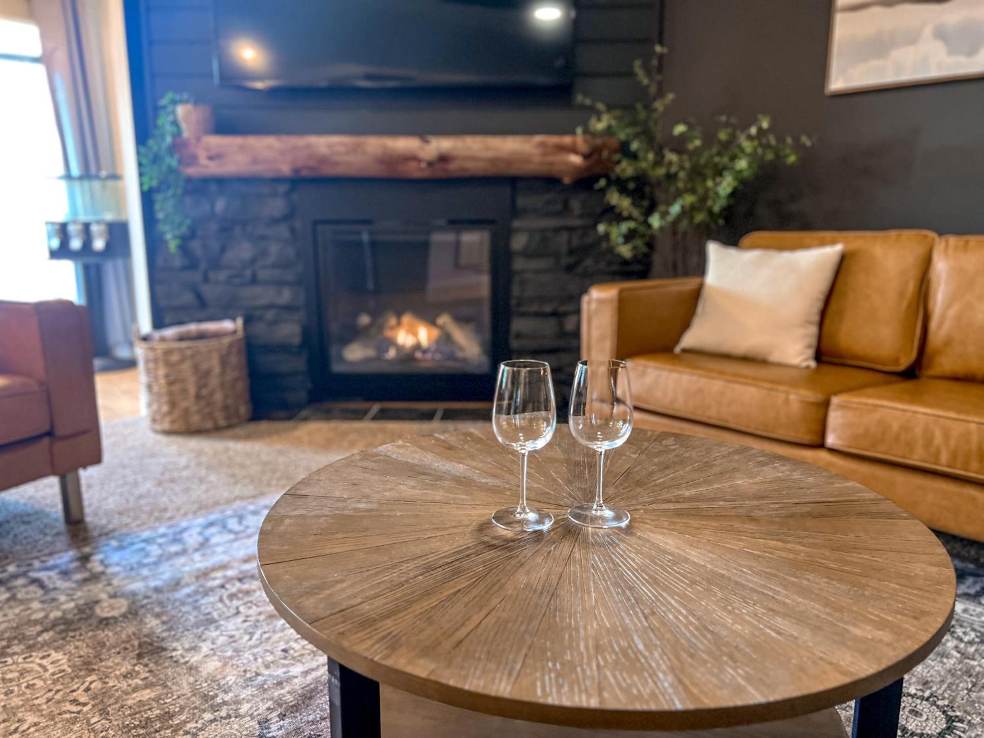 Remodeled Summit Condo At Snowshoe - Modern & Cozy Eksteriør bilde